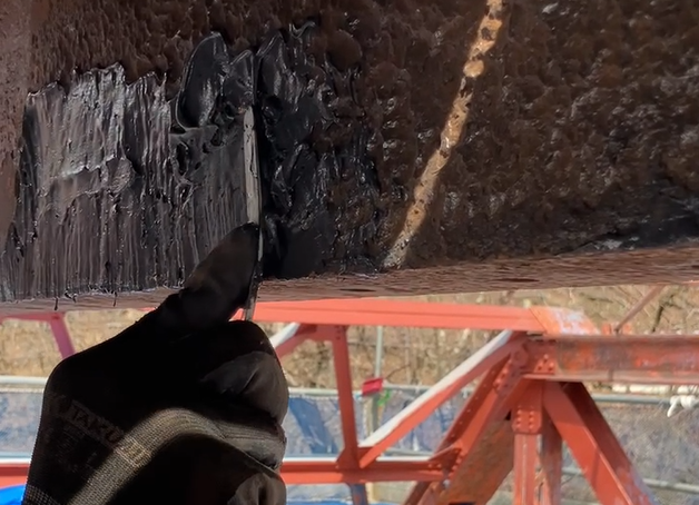 塗布施工のみで補修可能 鉄メタル イメージ